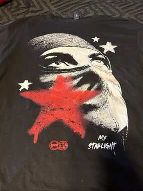 Men's ROMWE Black Graphic Tee with Red Star 'My Starlight'